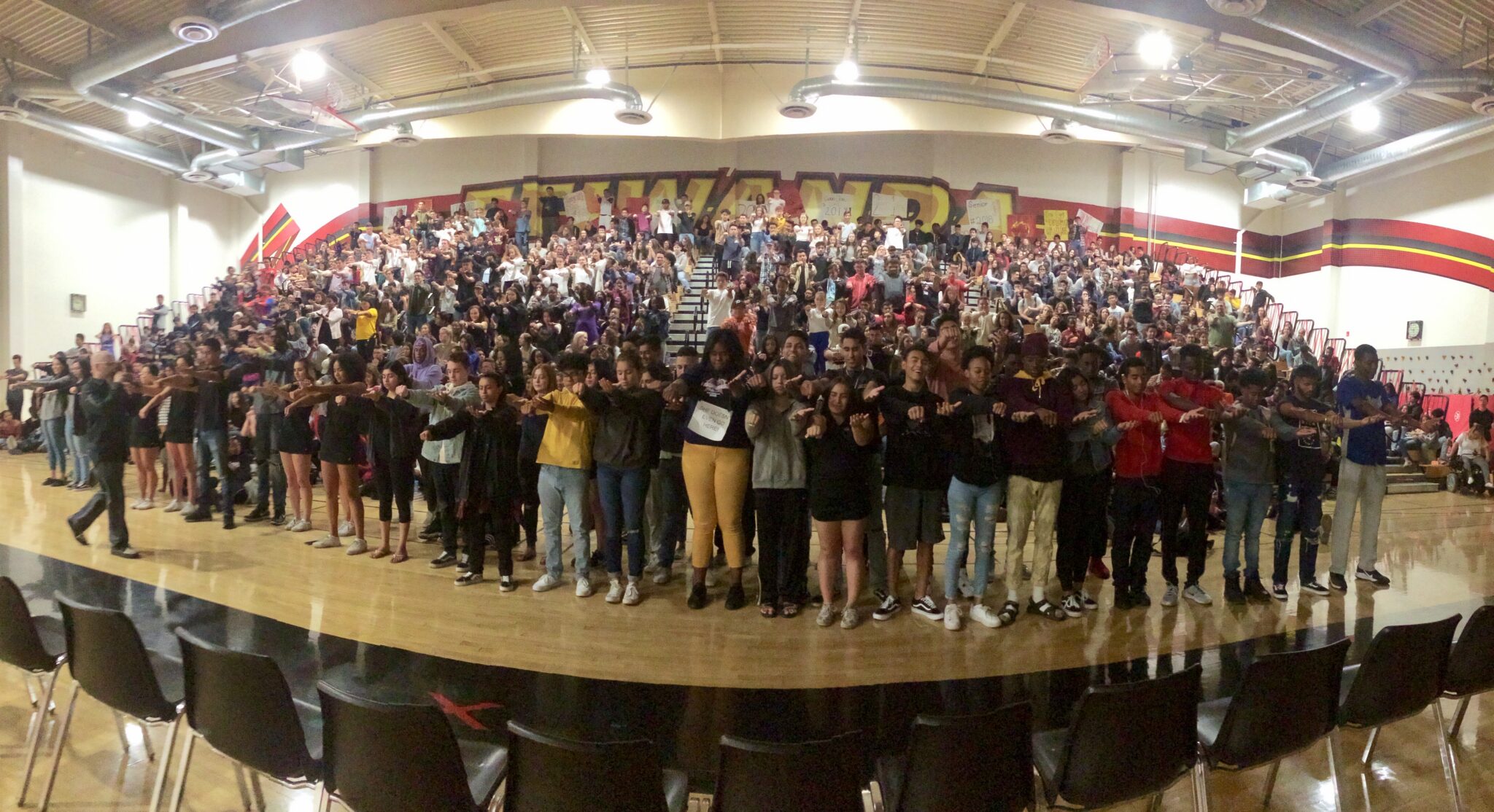 Hypnotwyz Hypnotist school Assembly